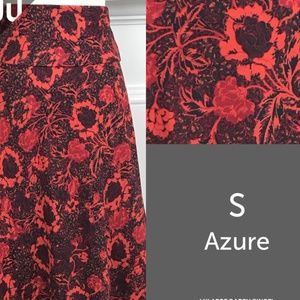 NWT LuLaRoe Azure Skirt Roses Floral Black Small S